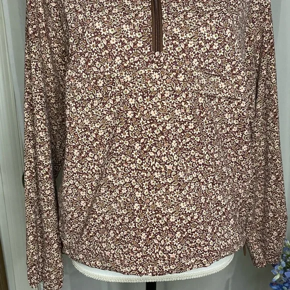 New, Members Mark, floral, quarter zip, Travel Pullover - Picture 4 of 10